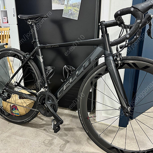 첼로 솔레이어 a7 2018 에어로 로드 자전거 판매 (튜닝 상태 또는 순정상태로 팔아요)