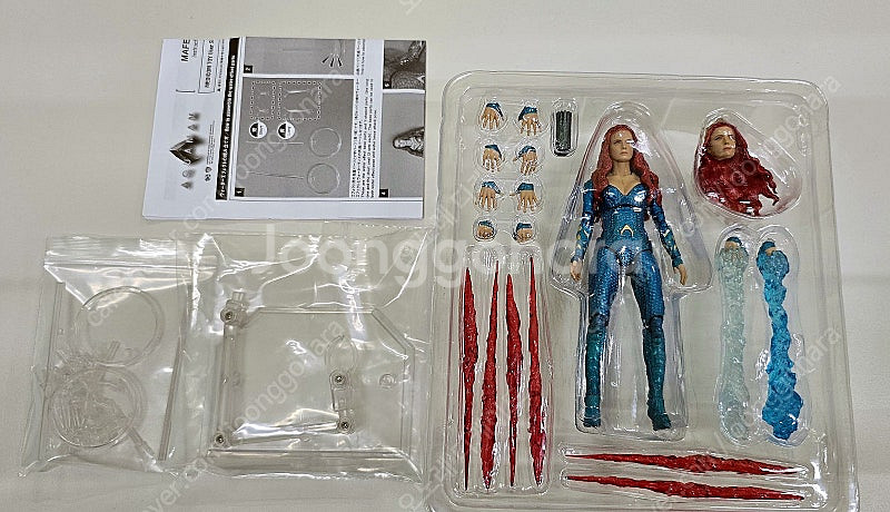Mafex 아쿠아맨 메라 판매합니다.--1