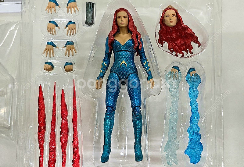 Mafex 아쿠아맨 메라 판매합니다.--2