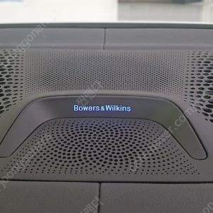 BMW G20,G21 Bowers & Wilkins 앰비언트 센터스피커 커버