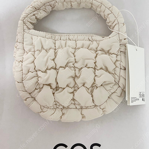 코스 초미니 퀄티드 백 마이크로 크림 오프화이트