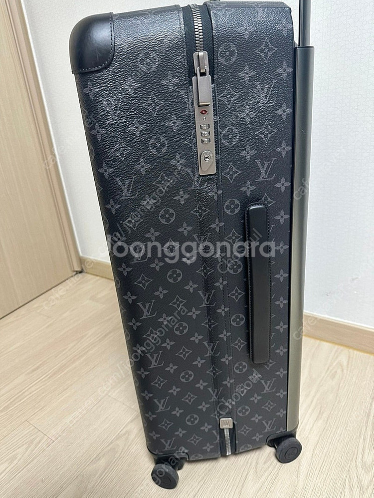 루이비통 호라이즌70 이클립스 캐리어 판매합니다--5