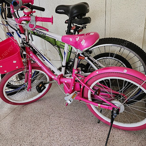 상태 좋은 접이식 어린이 자전거 삼천리 i-Bike (보조바퀴, 킥스탠드 포함) 8만원