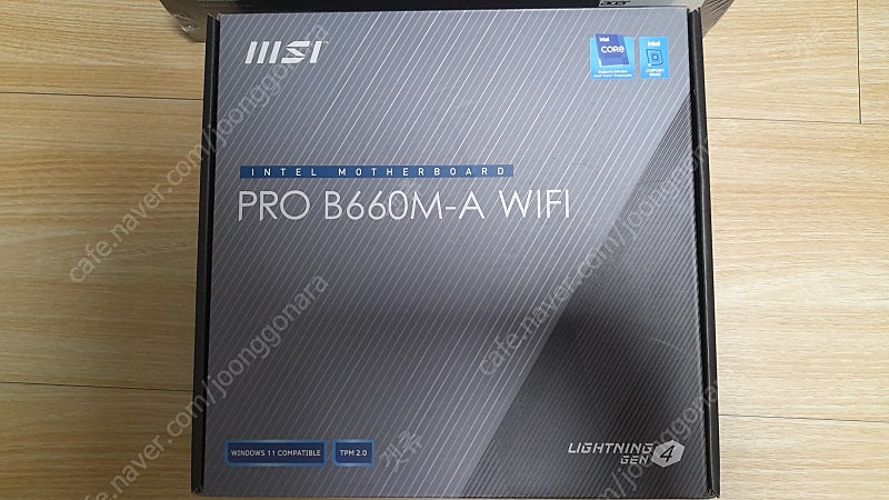 진해용원) MSI PRO B660M-A WIFI 미사용 보드 팝니다~ ddr5메모리용~