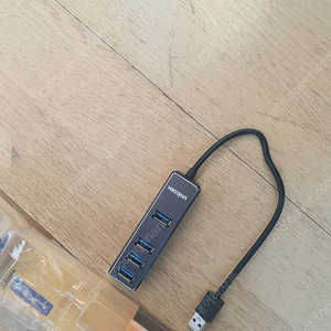 3.0지원 USB 멀티허브(4포트) 팝니다