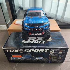 트렉사스 rc카 trx4 스포츠 팝니다