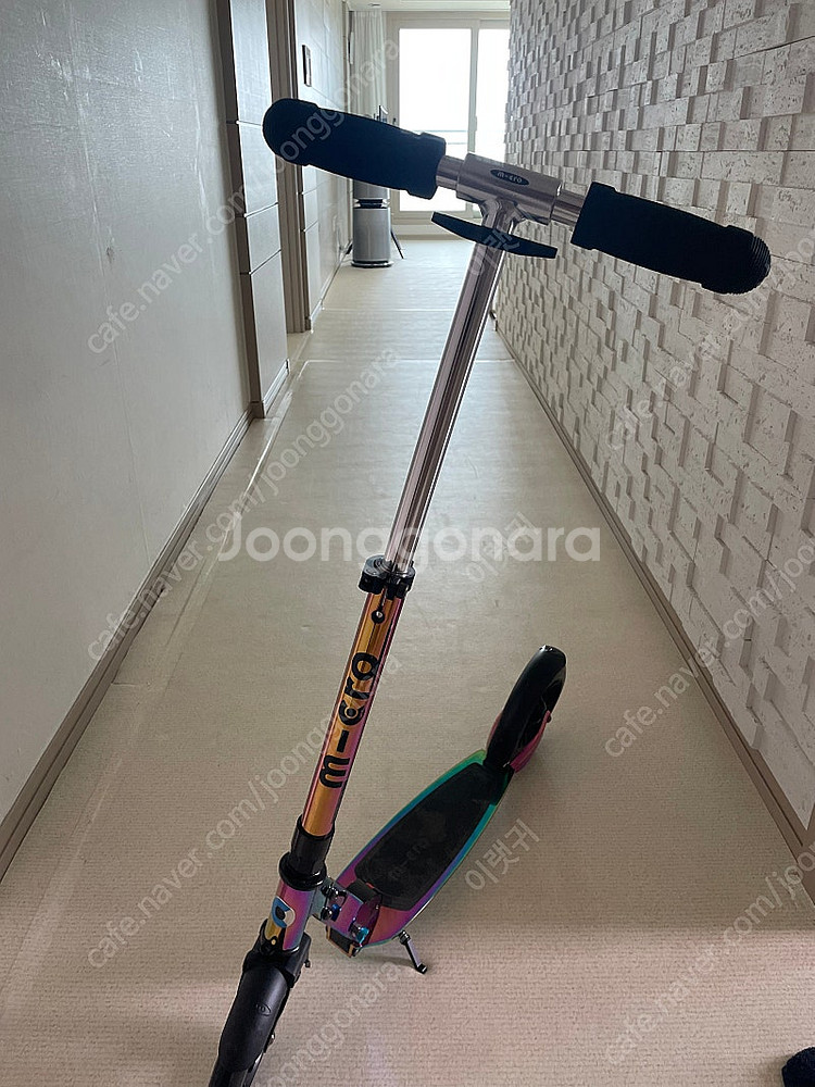 마이크로 클래식 네오크롬 신품급 어린이킥보드 및 신품헬...--1