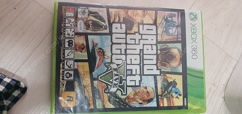 xbox360 엑스박스 360 게임4개팔아요. gta5 기어스오브워 트리플팩 키넥트어드벤쳐 데드라이징 포르자모터스포츠3