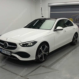 벤츠C클래스 W206 C300 4MATIC 아방가르드중고차 할부 리스 카드 전액할부 가능