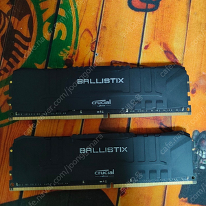 Crucial Ballistix DDR4-3200 16GB *2ea 팝니다.