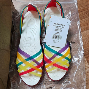 CROCS 크록스 후라체 플랫 우먼 여성샌들