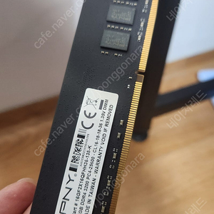 pny ddr4 3200 램16gb 택배비 포함 판매합니다.