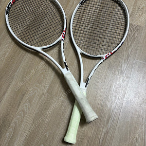 테크니화이버 tf40 305g 테니스라켓 판매합니다