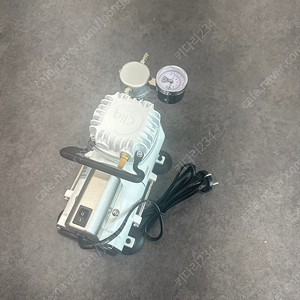 Vacuum Pump LAB300 진공펌프 팝니다