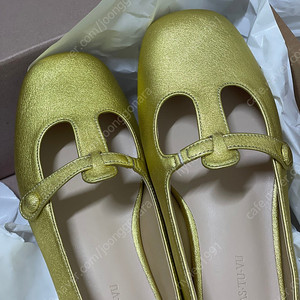 마뛰비 (m'as tu vu) mae flat shoes_gold