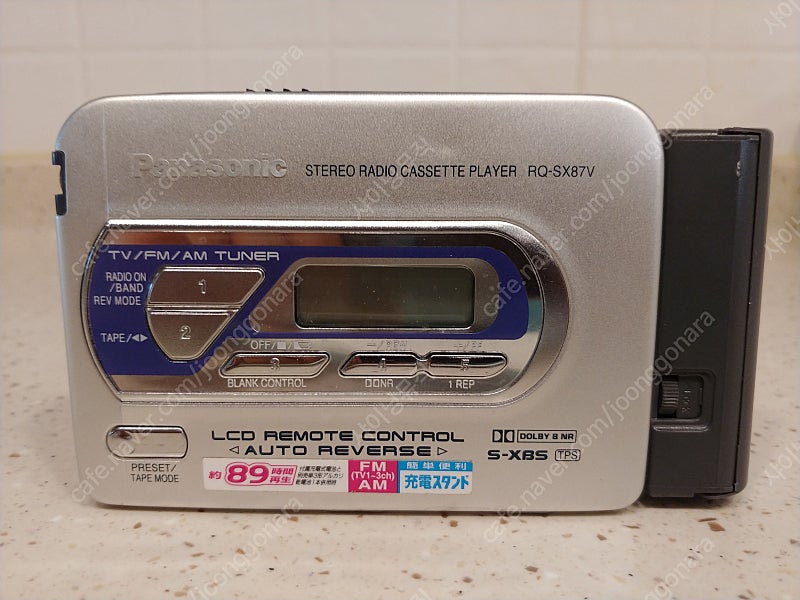 파나소닉(RQ-SX87V)-4 워크맨(라디오,카세트 플레이어) 판매합니다.