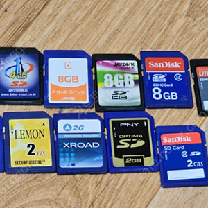 옜날 디카용 SD 메모리들