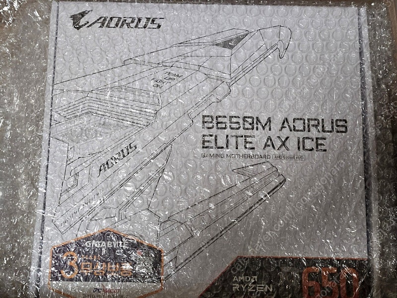 GIGABYTE B650M AORUS ELITE AX ICE 피씨디렉트 새제품