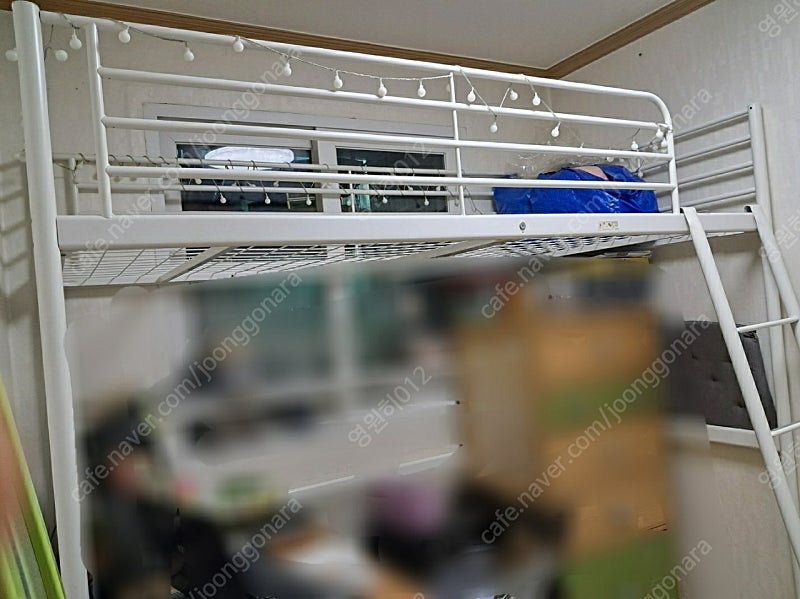 서울강남)이케아 스베르타 2층 침대 프레임