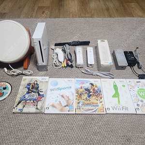 레트로 닌텐도 위 Wii 일판 게임기 및 태고의 달인 북, 게임 6개 일괄 판매