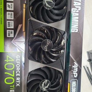 급처)조텍 RTX 4070TI SUPER AMP HOLO BLACK 16g (풀박스,영수증보유)