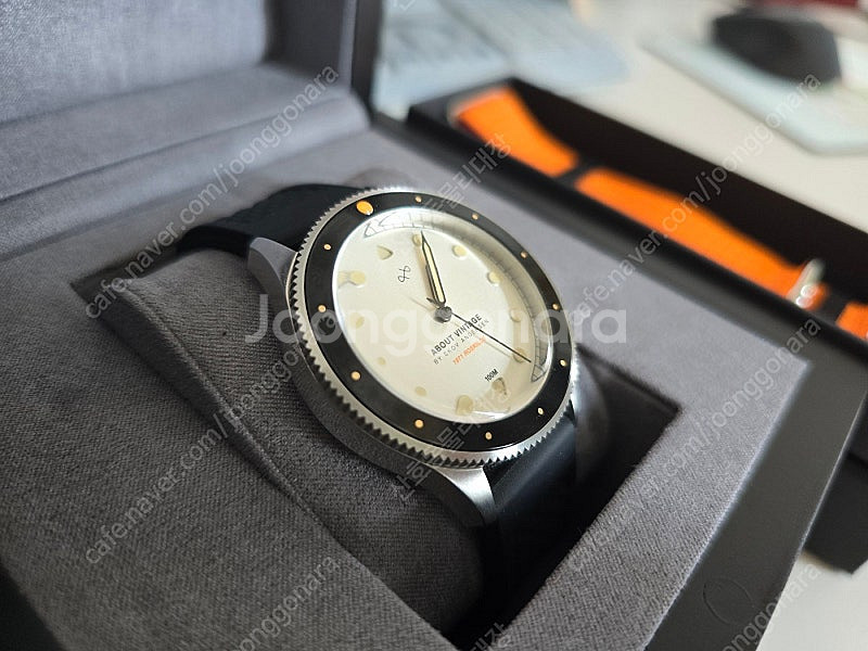 스코브 안데르센 / 1971 다이버 화이트 39mm /...--2