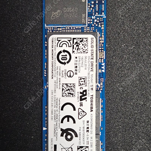 도시바 KSG60ZMV512G M.2 512GB 6Gbps SATA SSD 팝니다.