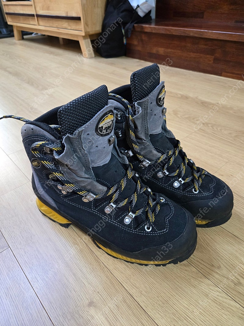 마인들 에어레볼루션 5.3 GTX 중등산화 UK 8.5 (275mm)