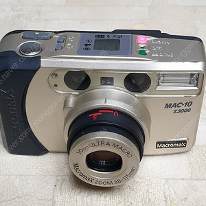 일본 GOKO사의 MacromaX MAC-10 Z3000 자동필름카메라