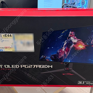 ASUS ROG SWIFT OLED PG27AQDM 팝니다