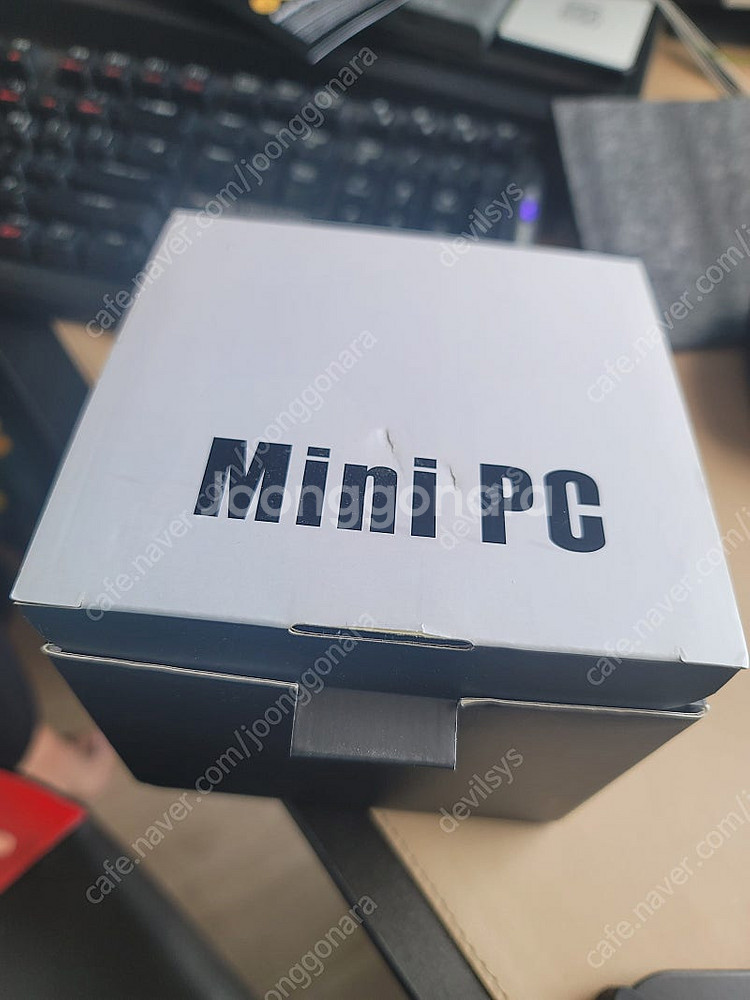 미니PC N100 16G 512G T8 팝니다.--1