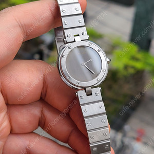 [정품] 까르띠에 산토스 롱드 그레이 슬레이트 고스트 다이얼 SM 스몰 여성 (Cartier Santos Ghost Slate Grey Dial SM)