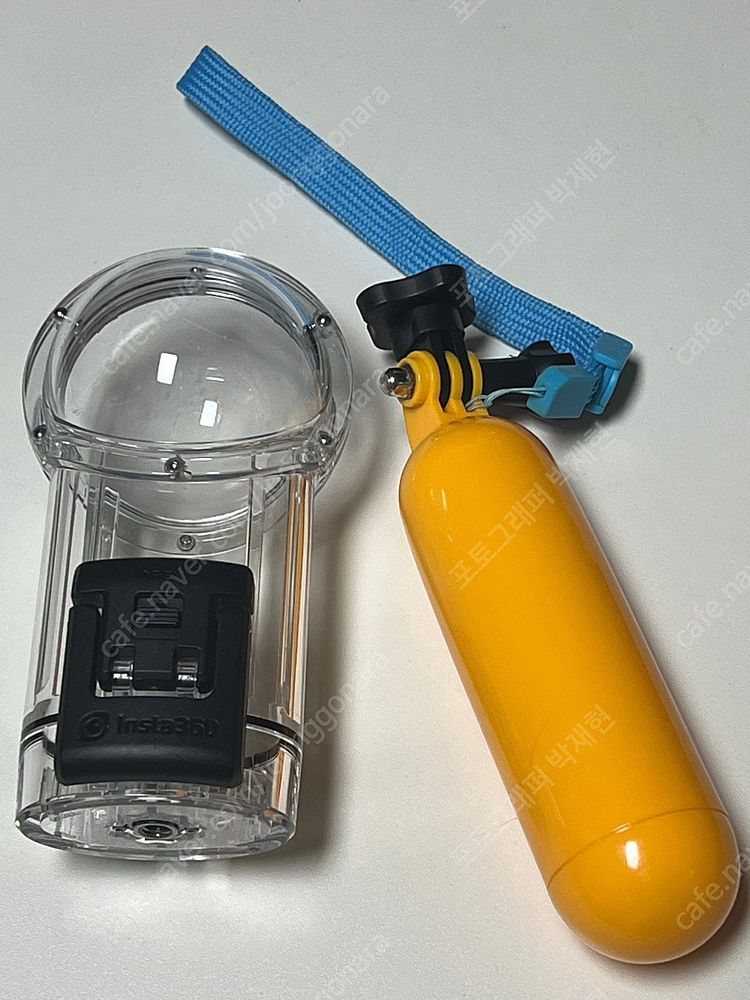 인스타360 one X + 추가 배터리 + 인비저블스틱 + 케이스 + 방수케이스 + 등등 팝니다--0