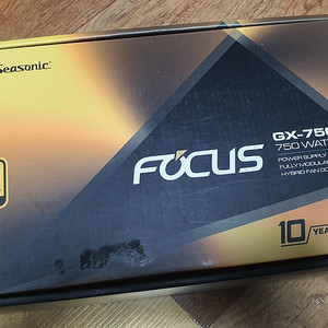 시소닉 FOCUS GOLD GX-750 풀모듈러 (운포 75,000)