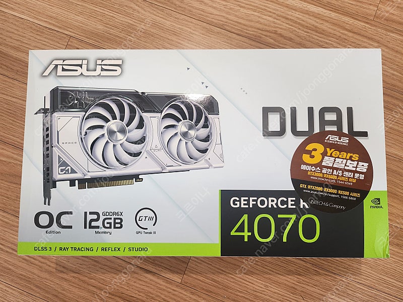 rtx 4070 asus dual white 12gb oc 판매합니다.