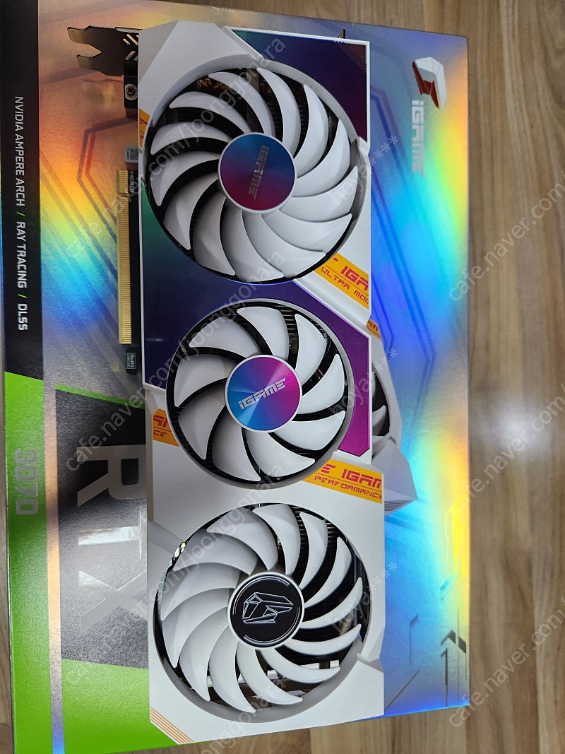 컬러풀 RTX3070 울트라 화이트 OC