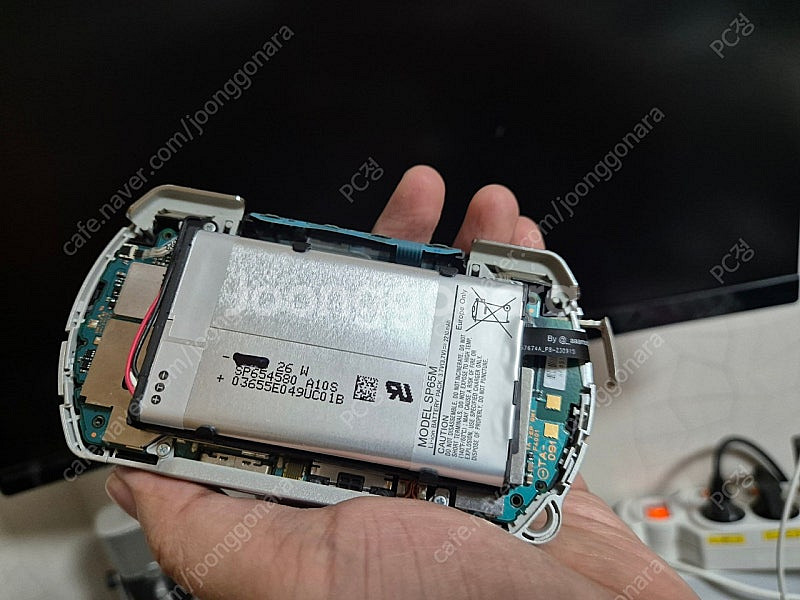 Psp go 128 GB + 배터리 확장--4