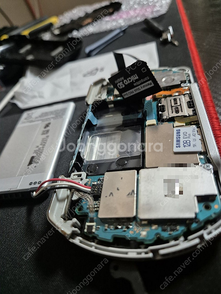 Psp go 128 GB + 배터리 확장--5