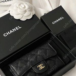 샤넬 클래식 금장 카드지갑 (Chanel Classic Card Holder Grained Calfskin) 판매