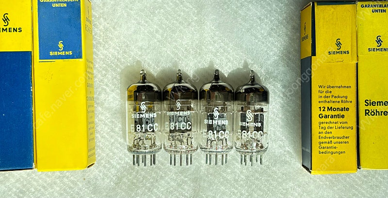 Siemens (SH) 지멘스 E81CC/ecc81고신뢰관 3-Mica. NOS NIB 판매