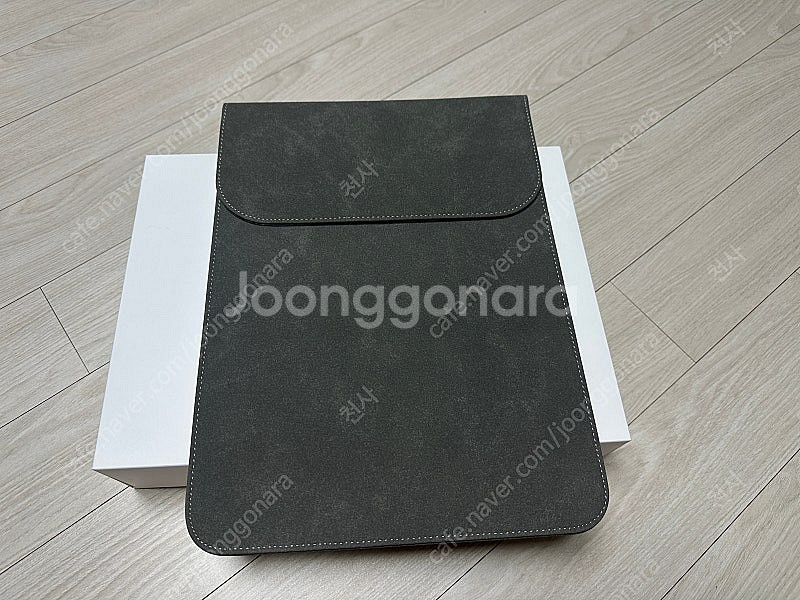 맥북에어 m2 스트라이트 거의 새상품(8G/256G)--5