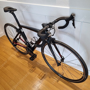 인세인 쿠베 카본 입문용 로드 자전거 시마노 105 그룹셋 46사이즈 저렴하게 급처합니다.