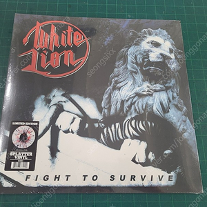 White Lion Fight To Survive LP