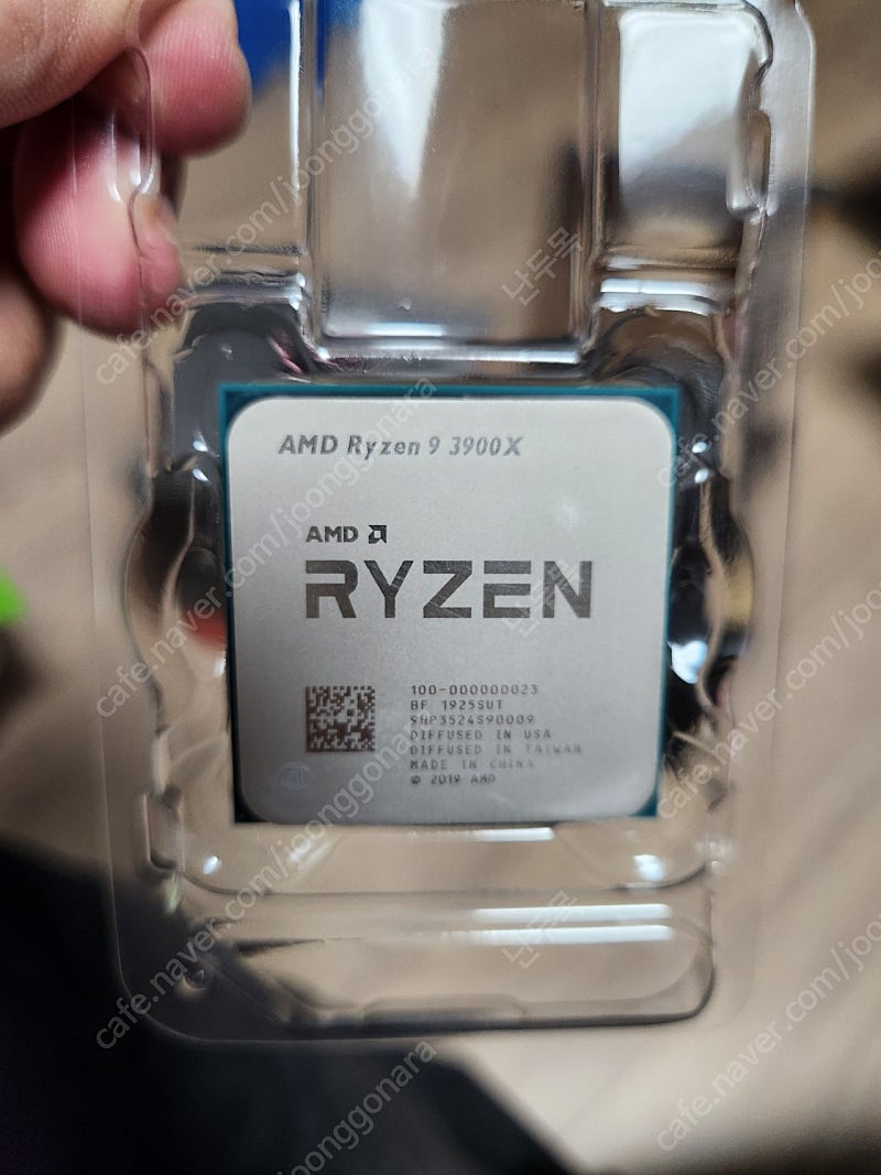 AMD RYZEN 9 3900X 팝니다