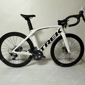 트렉 2022 Madone (마돈) SL 6 (54 size) 흰/검 팝니다