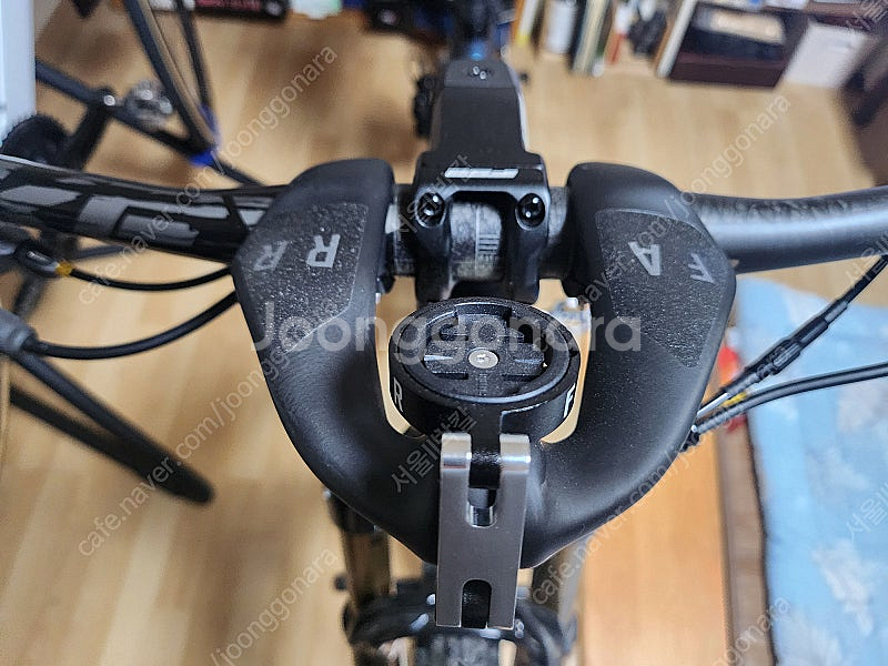 파르 볼트온 V3 카본 에어로 미니 TT바 & 마운트--1