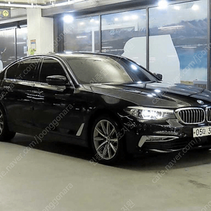 BMW5시리즈 (G30) 520i 럭셔리 (5인승)@중고차@중고차매입@전액할부@저신용자@신불자@소액할부@현금@카드 전부 가능합니다!