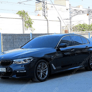 BMW5시리즈 (G30) 530i M 스포츠 플러스 (5인승)@중고차@중고차매입@전액할부@저신용자@신불자@소액할부@현금@카드 전부 가능합니다!