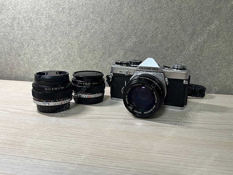 올림푸스 om-2 필름카메라 (렌즈 3개)