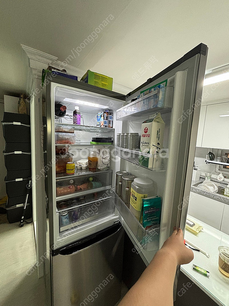 LG 320L 일반 냉장고 팝니다. (이사날짜 7월 1...--3